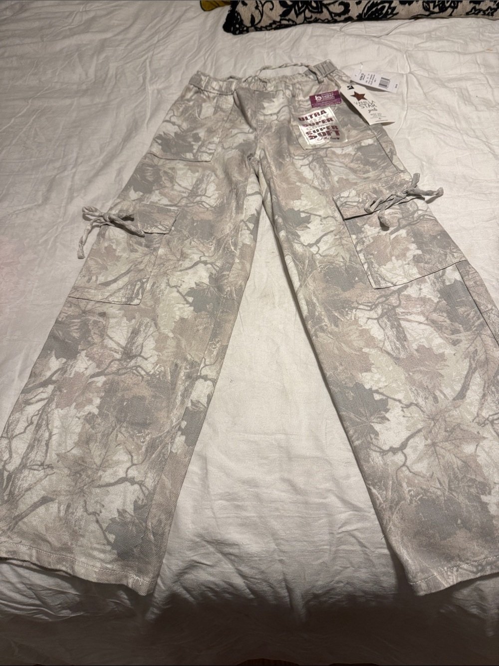 Vanilla Star Beige Gray Leaf Cargo Pants